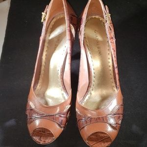 Size 10 Giani Bini open toe heels